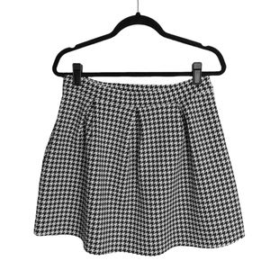 COTTON ON Houndstooth Plaid Black & White Print Open Pleat A Line Skater Skirt